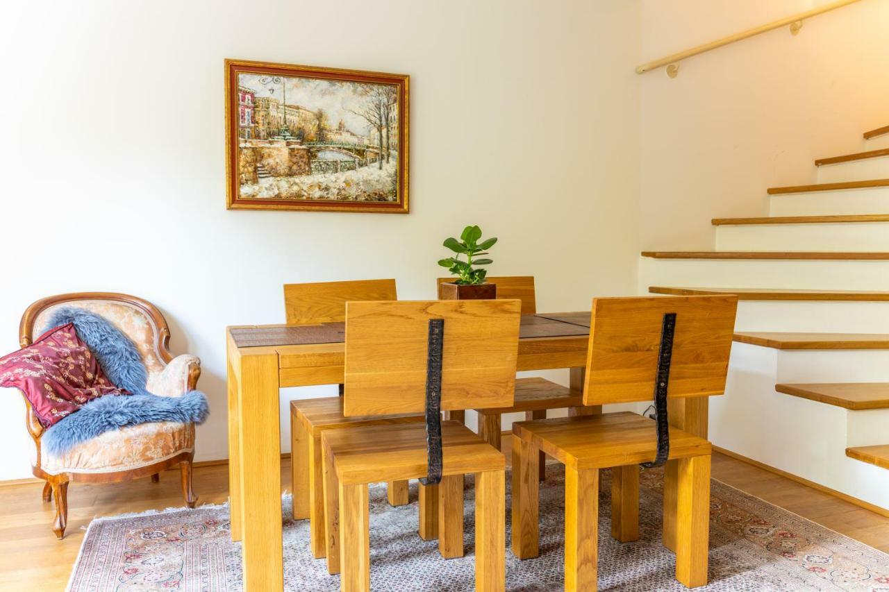 Town House Near Metro & Vienna City Center Εξωτερικό φωτογραφία